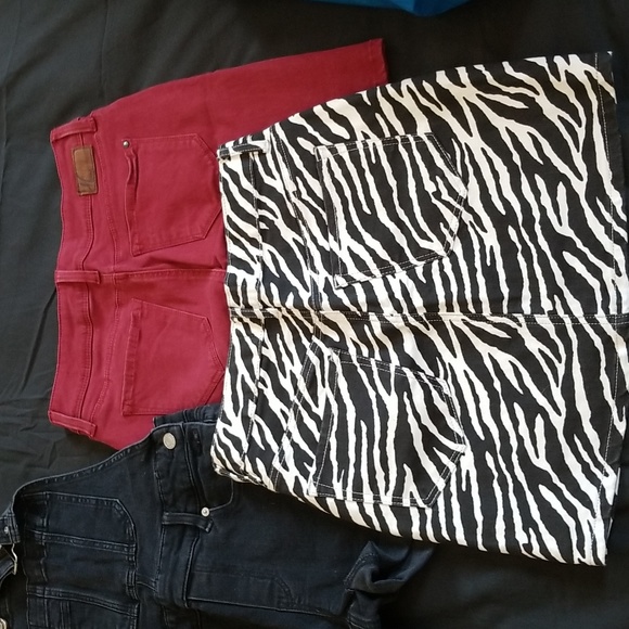 Skirt/overall jean short bundle - Picture 2 of 4